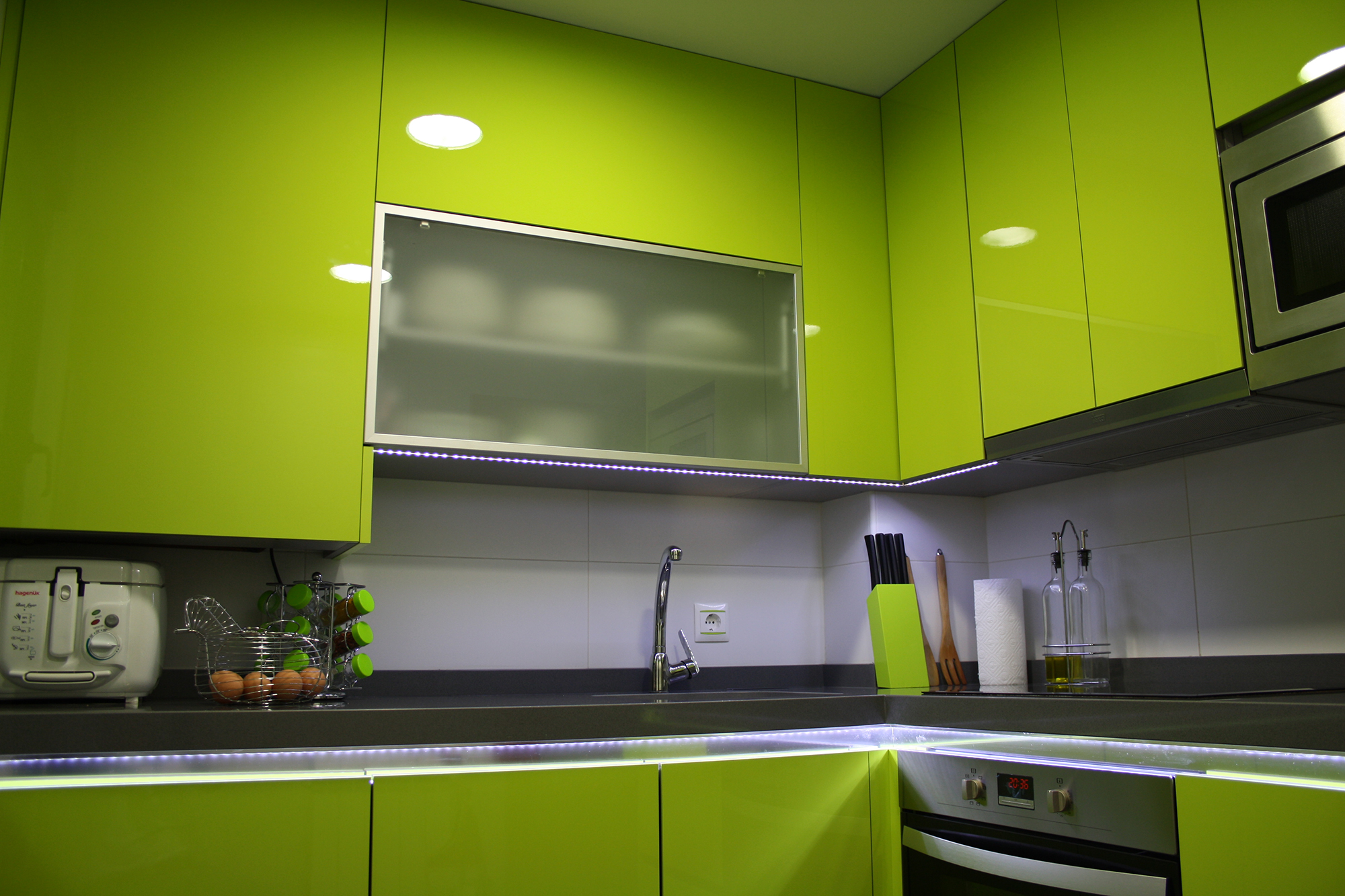 Cocinas de colores en Cantabria, espacios acogedores | Cocinas Soinco