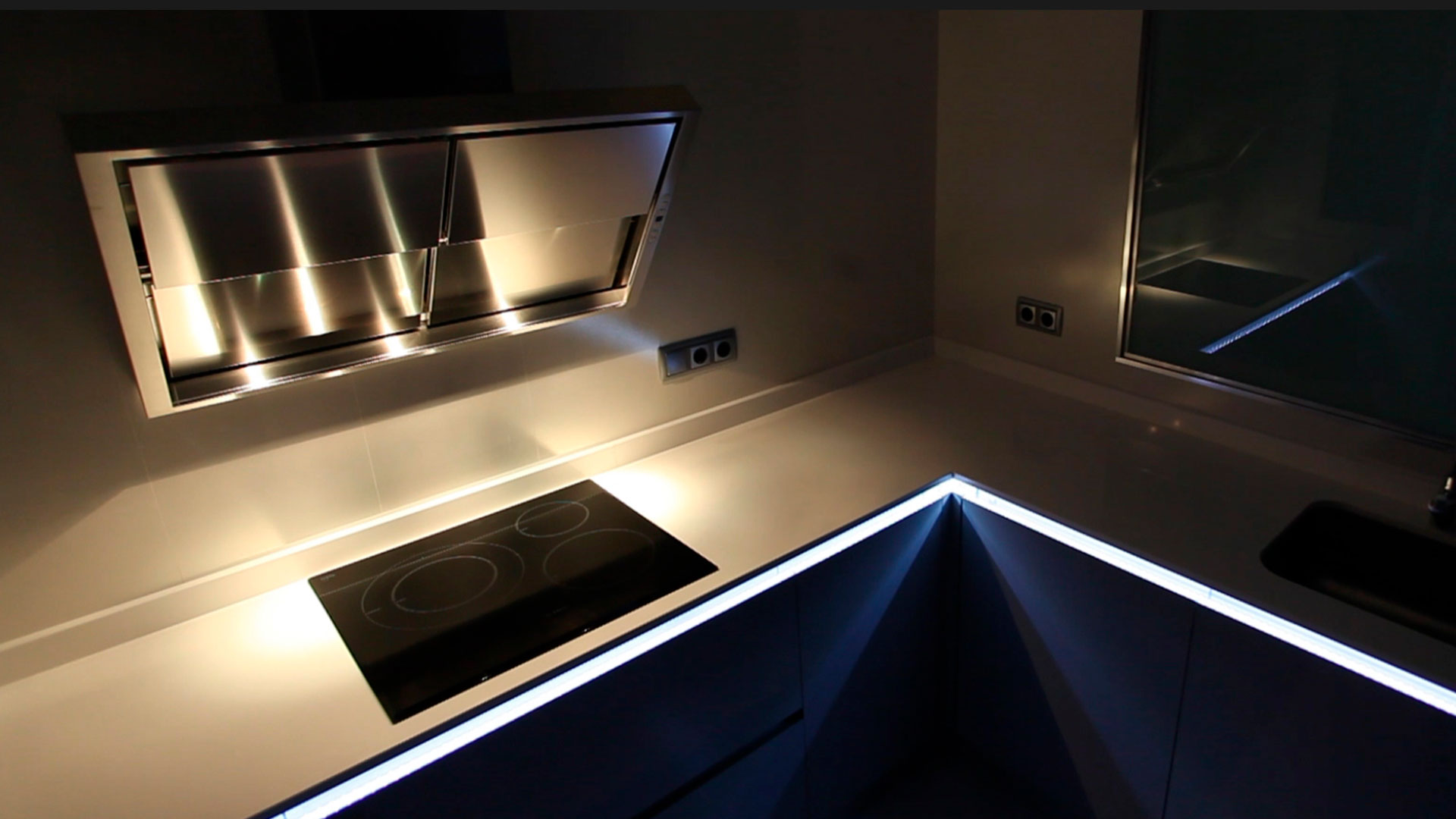 Iluminación en la cocina: consejos prácticos | Cocinas Soinco